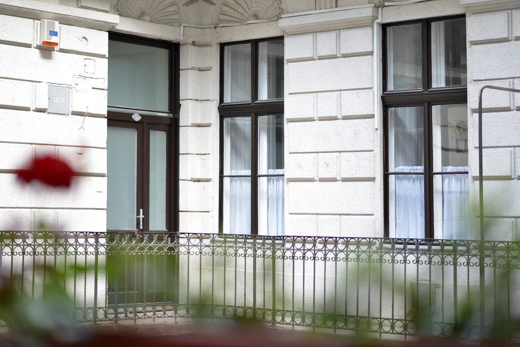 Paris Apartment Budapest Habitación foto